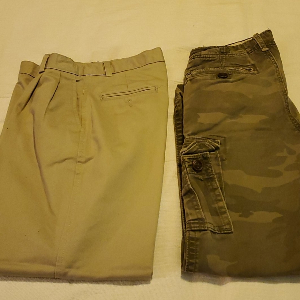 Lot of 2, boys pants sz 12.